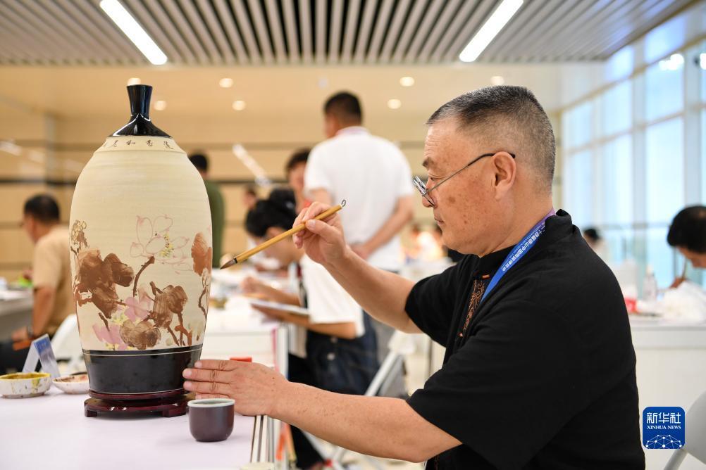 大菠萝手机棋牌